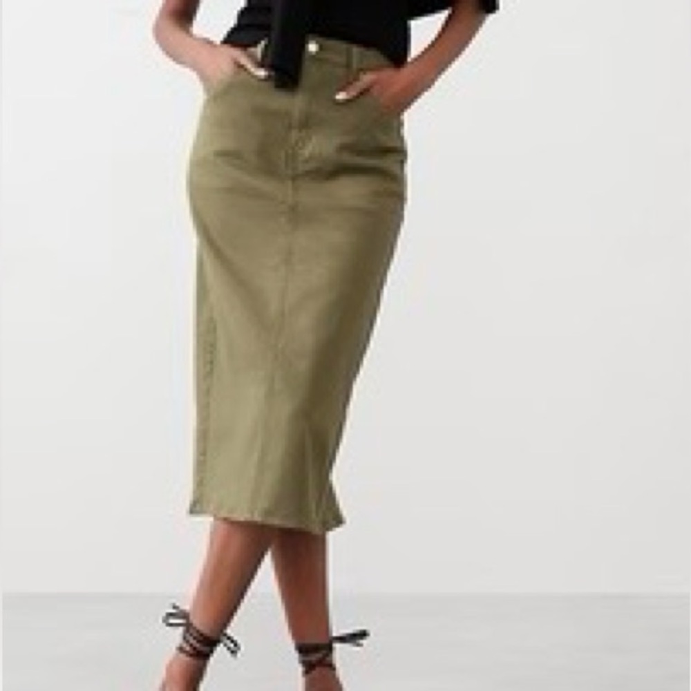 NWT Banana Republic Denim Pencil Skirt - Olive Green